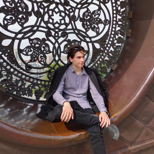 Евгений Дворцовой